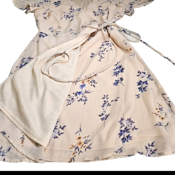 Lulu's Made With Love Small Blush Peach Floral Wrap Casual Mini Short Dress - Picture 11 of 15